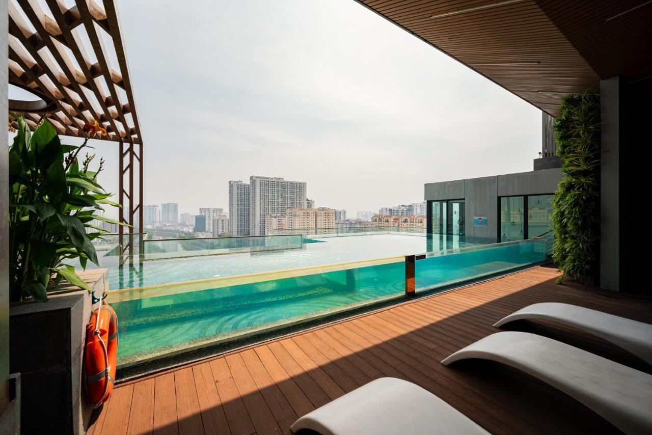 Luxury Retreat D1Mension Apartment โฮจิมินห์ซิตี้ ภายนอก รูปภาพ
