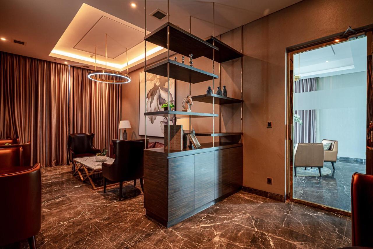 Luxury Retreat D1Mension Apartment โฮจิมินห์ซิตี้ ภายนอก รูปภาพ